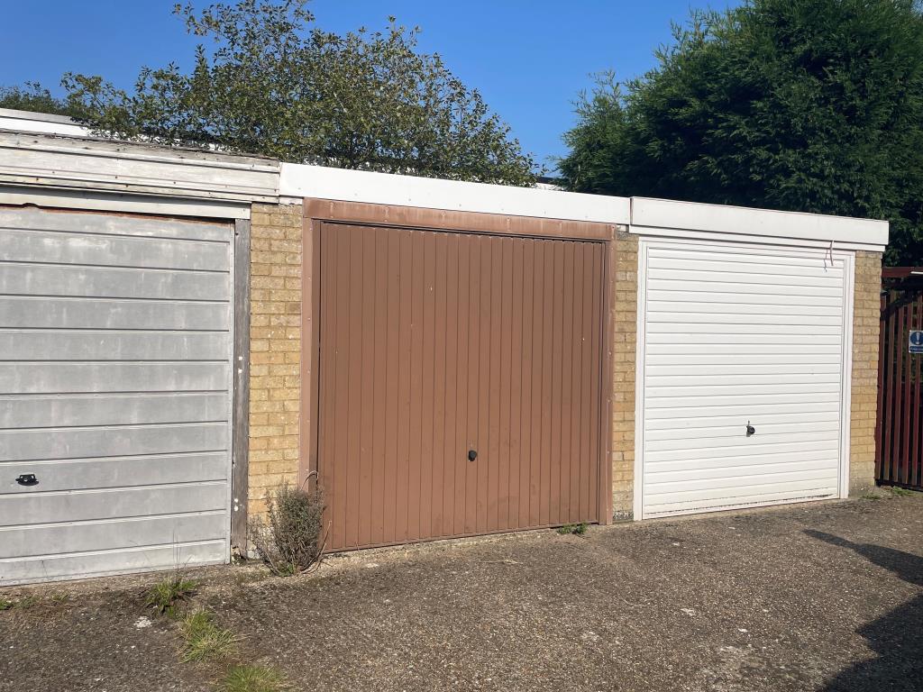 Lot: 10 - LOCK-UP GARAGE - Lock-up garage with up and over door